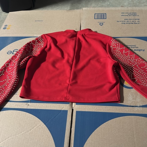 Stylish Red Top with Rhinestone Design - Picture 4 of 4